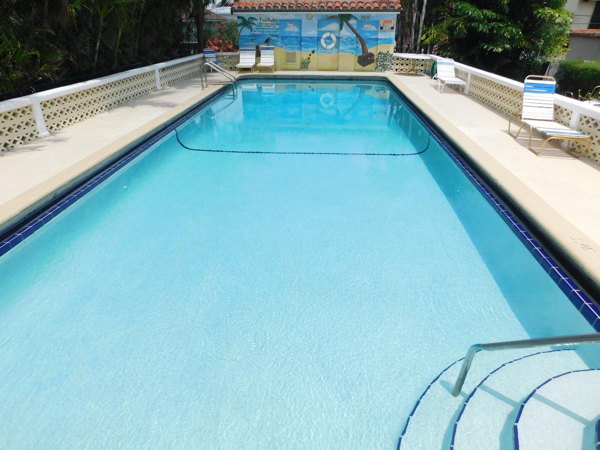 The Grove Beach Condominiums Delray Beach Exterior foto